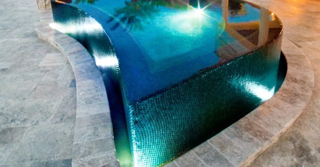30 Water Features with Cascading Designs For Pools, infinity edge